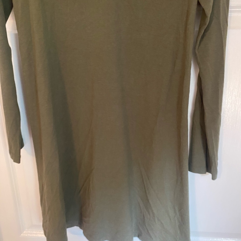 Dress - Picture 4 of 8